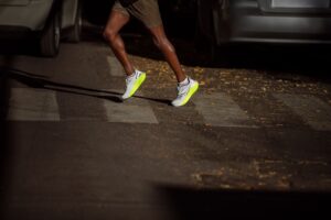 CyberMonday Saucony con descuentos de hasta 60%